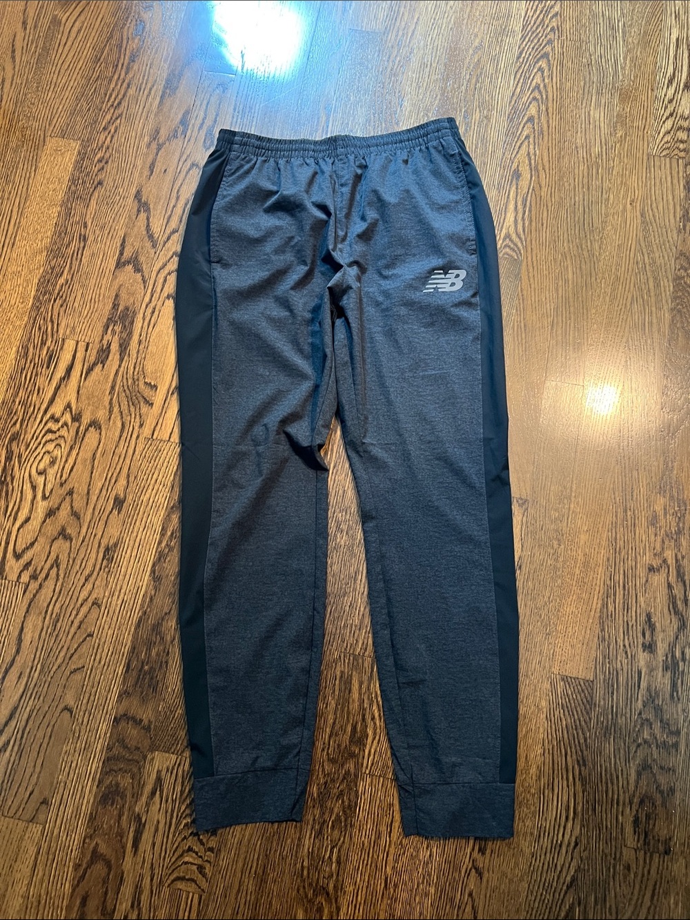 New Balance Dark Grey Ankle Zip Athletic Pants. Size Large